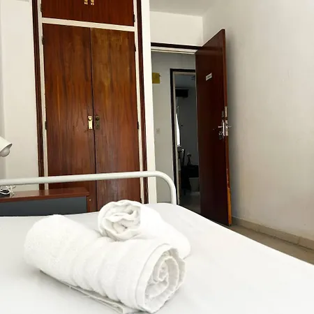 Individual Con Terraza 홈스테이